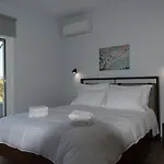 شقة Etherial Comfy House 2